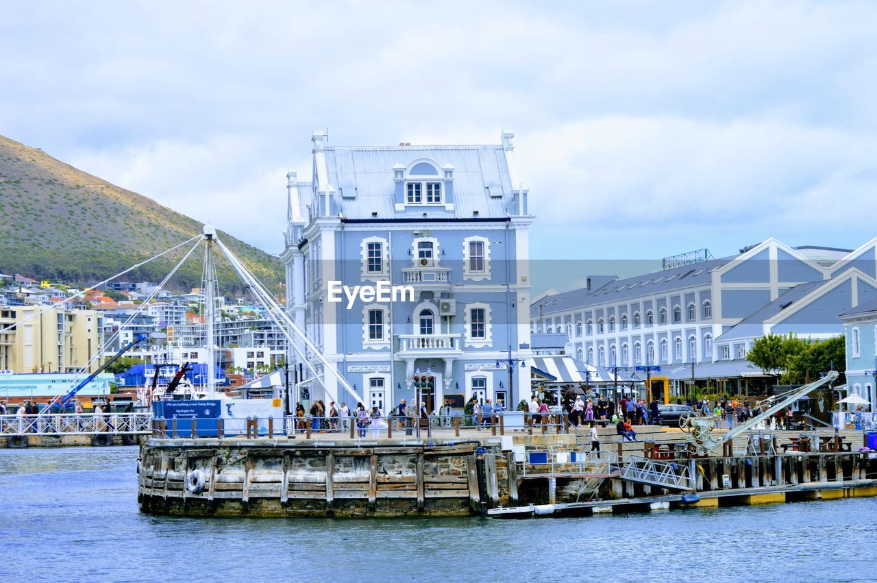 BUILDING AT WATERFRONT
