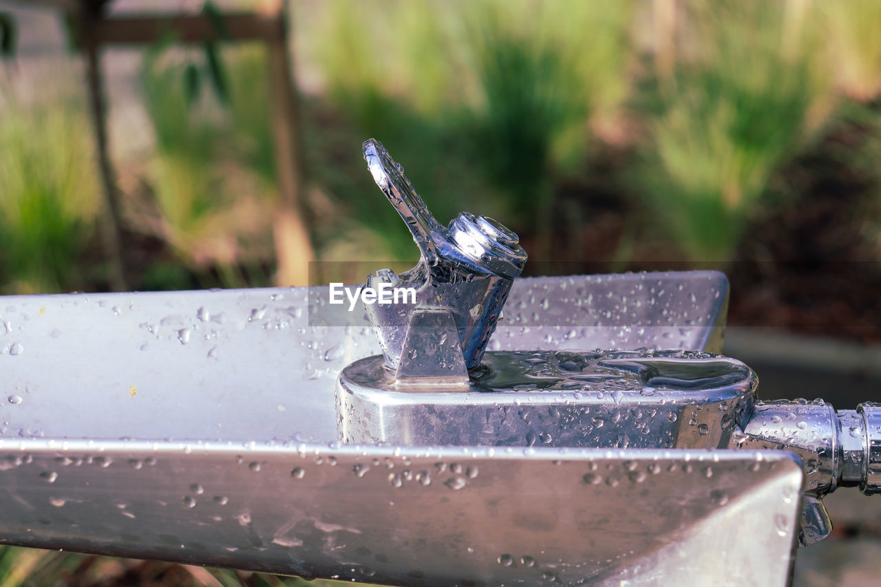 Close up of water fountain with water droplets