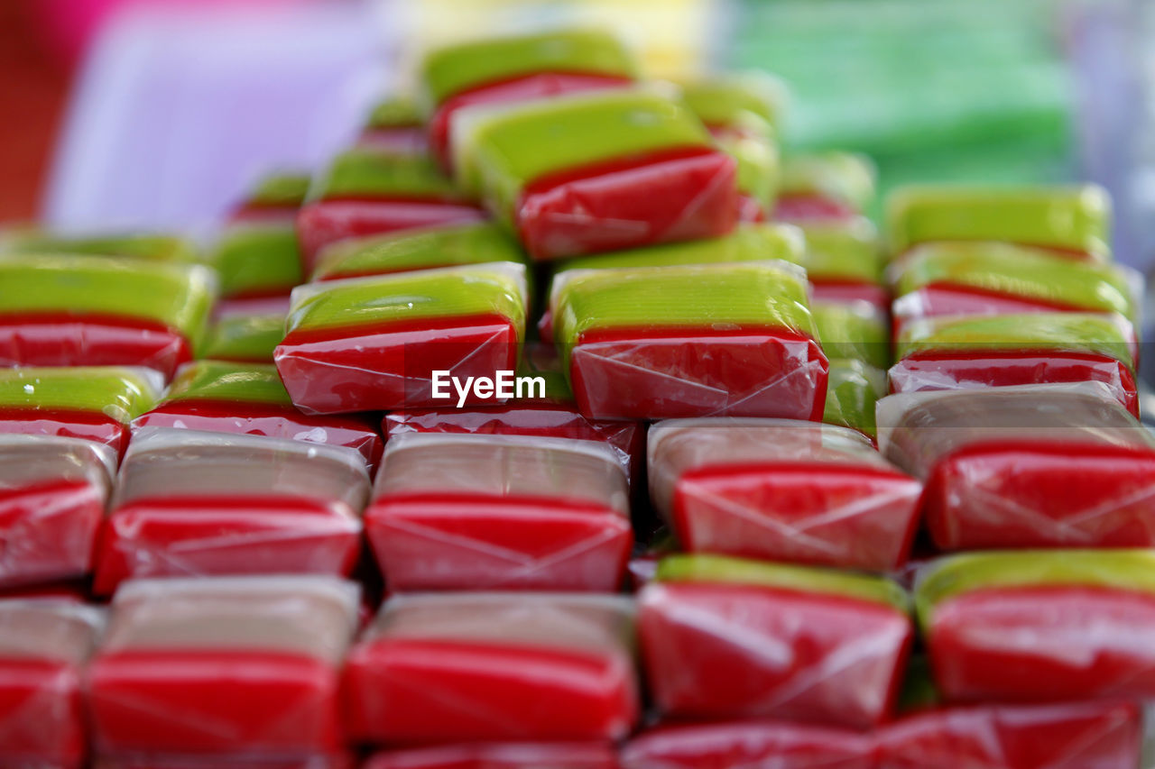 CLOSE-UP OF COLORFUL CANDIES