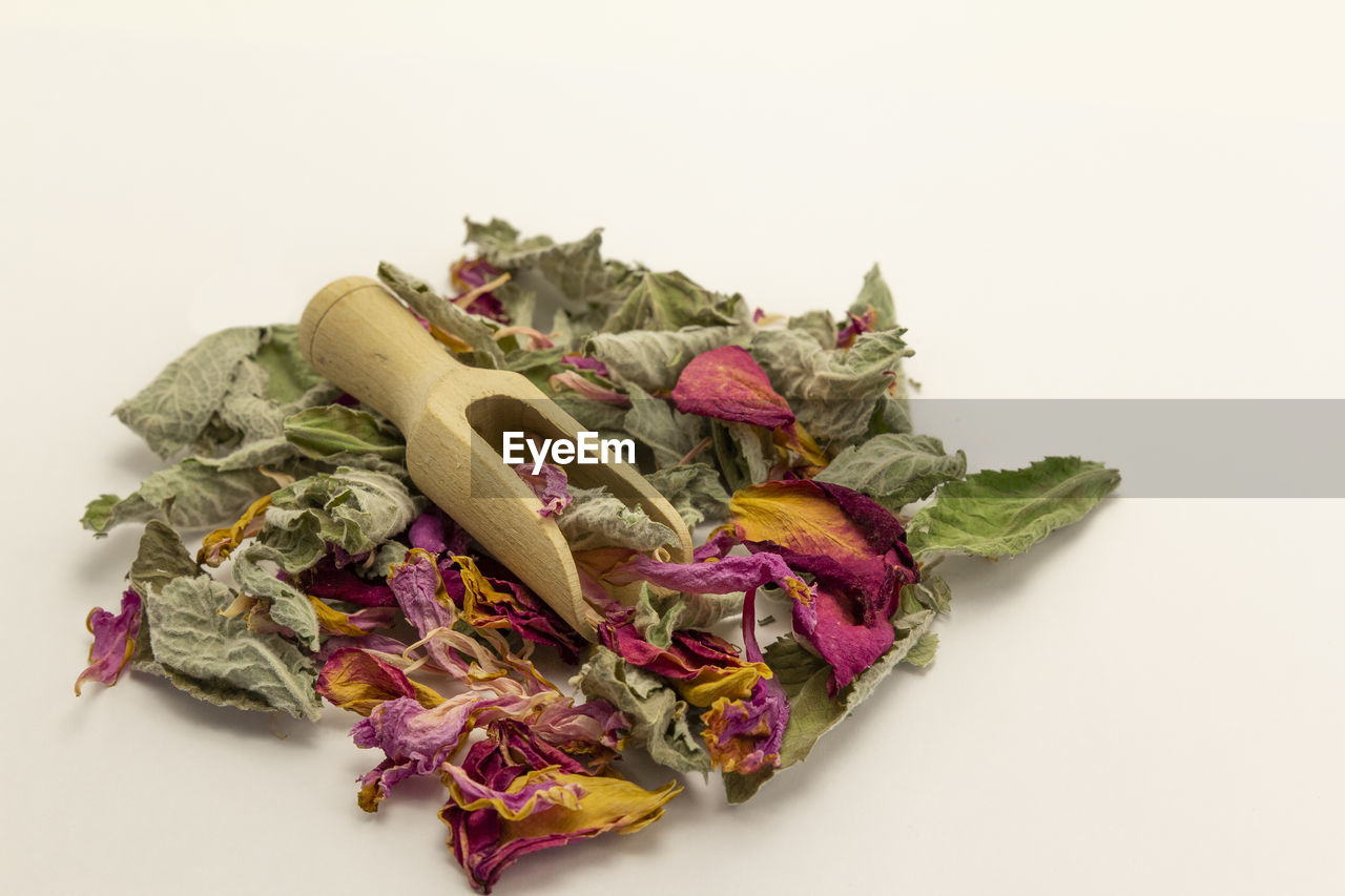 food and drink, food, studio shot, healthy eating, wellbeing, vegetable, indoors, white background, flower, freshness, leaf, no people, petal, herb, organic, cut out, plant, plant part, produce, still life, medicine, ingredient, herbal medicine