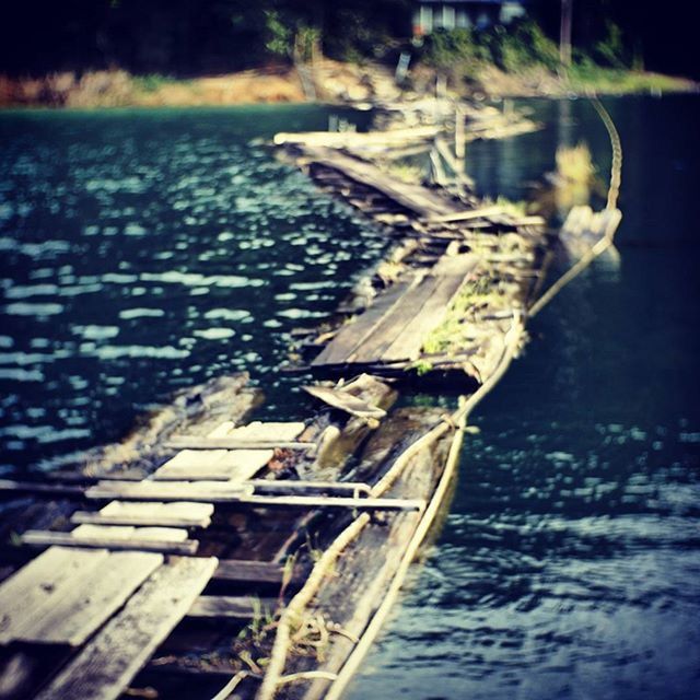 VIEW OF BOATS IN WATER