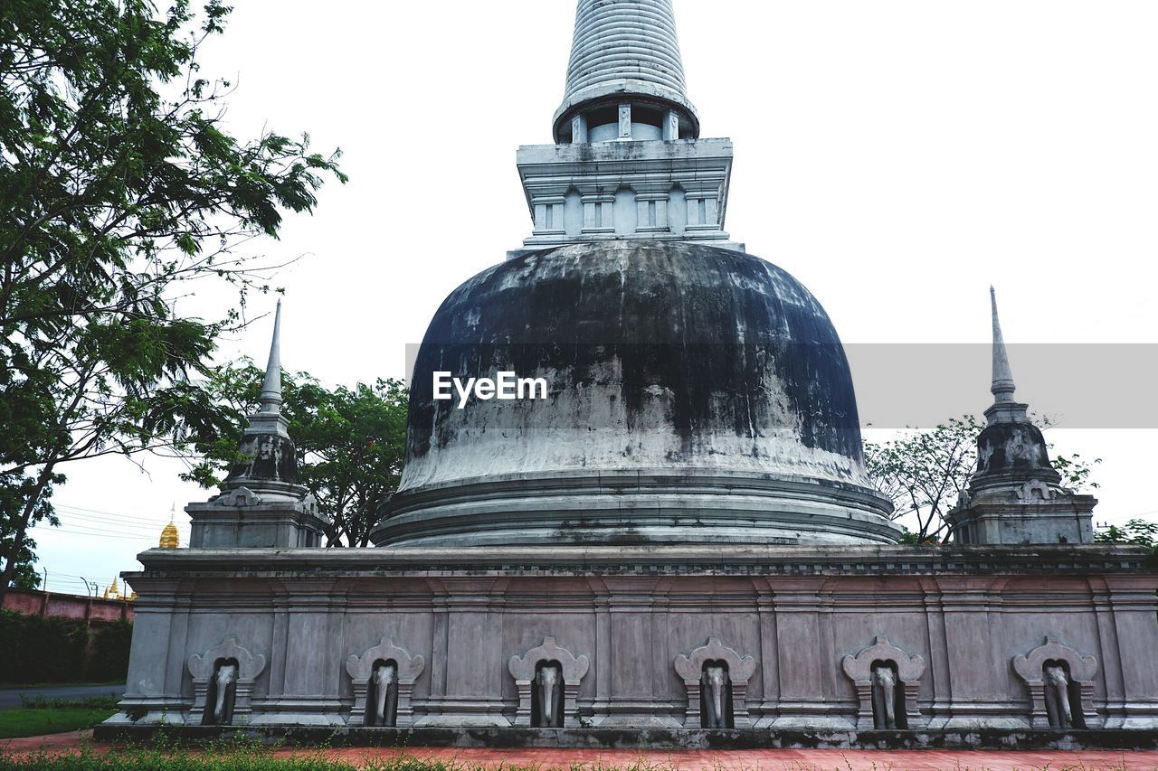 LOW ANGLE VIEW OF CHURCH AGAINST SKY