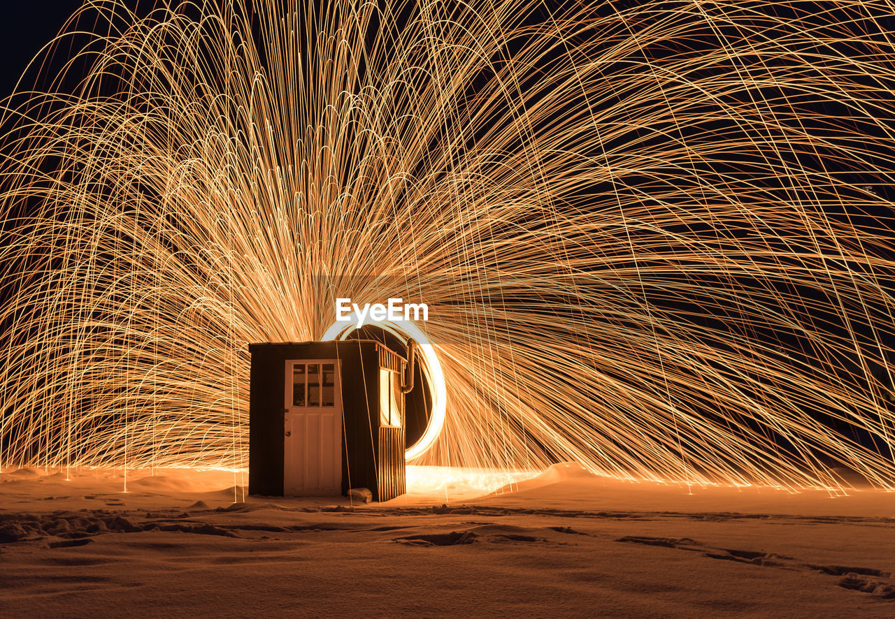 LIGHT PAINTING ON THE BEACH