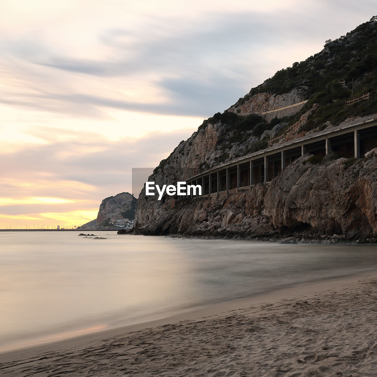 VIEW OF SEA AGAINST SKY DURING SUNSET