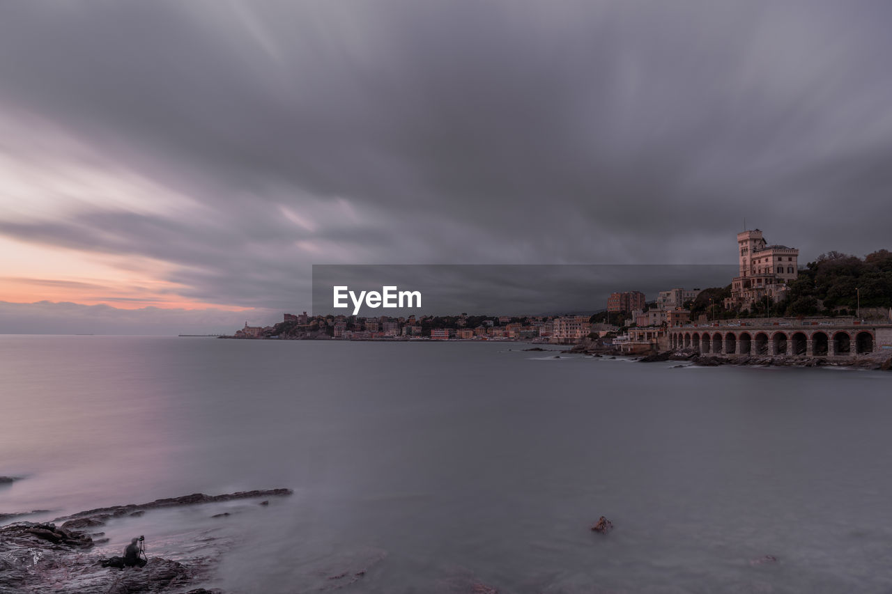 scenic view of sea against cloudy sky