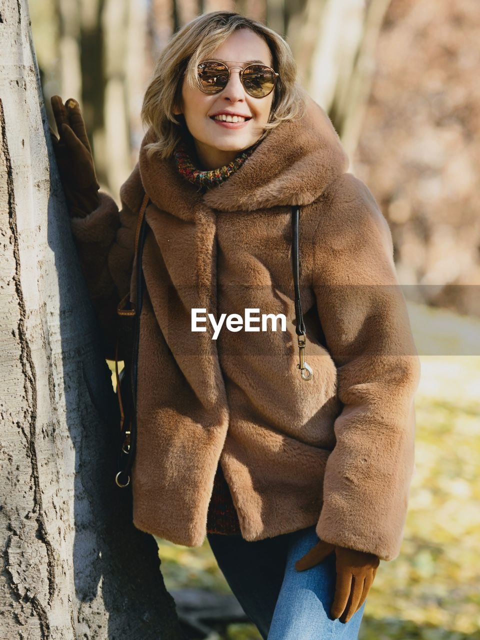 Portrait of woman wearing sunglasses