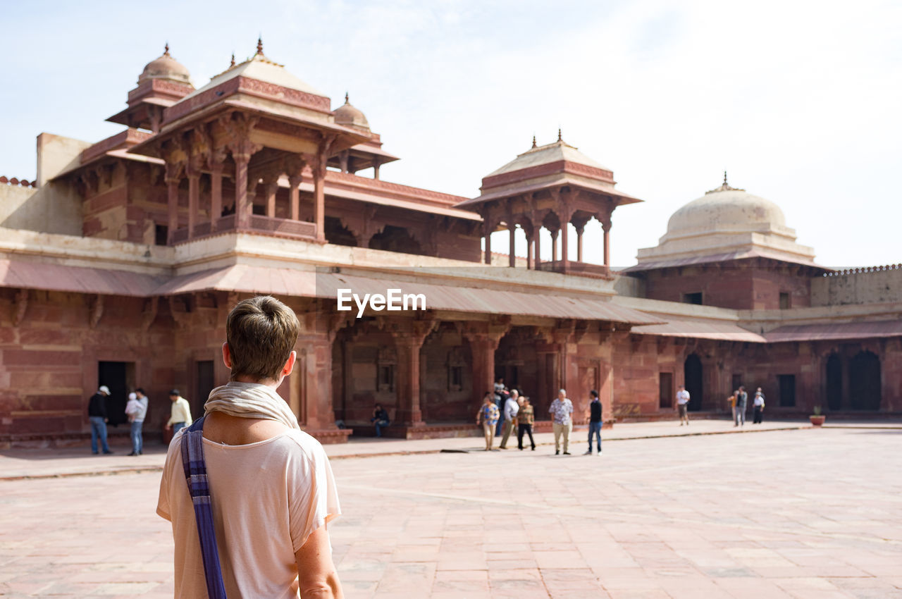 PEOPLE AT HISTORIC BUILDING