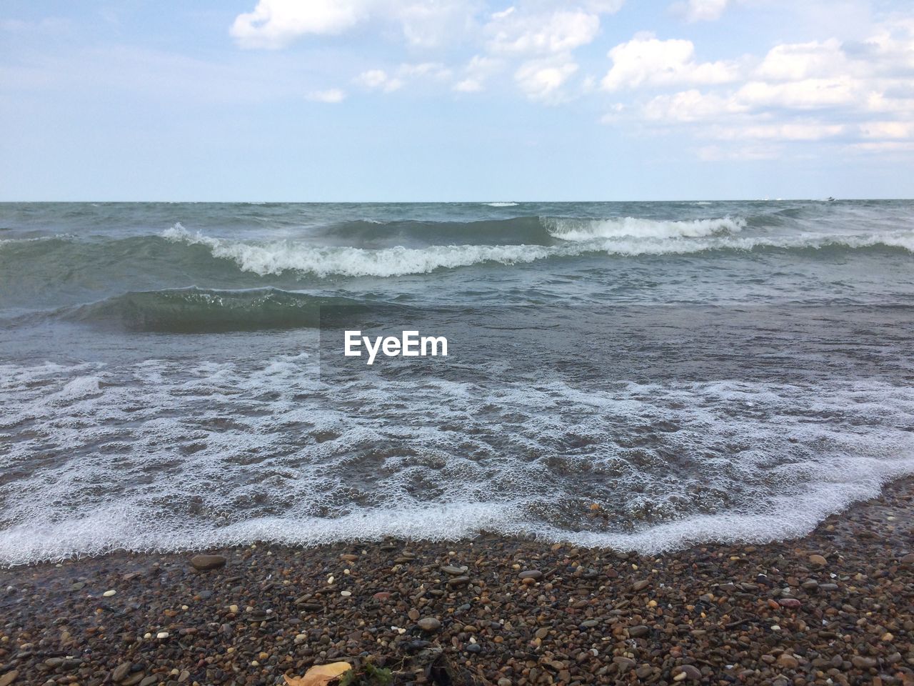 SCENIC VIEW OF BEACH