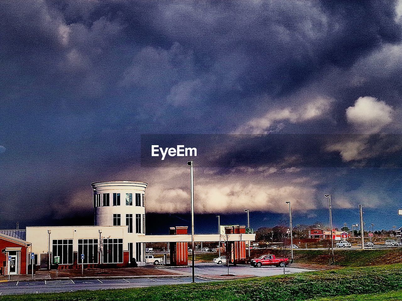 VIEW OF CLOUDY SKY OVER CLOUDS