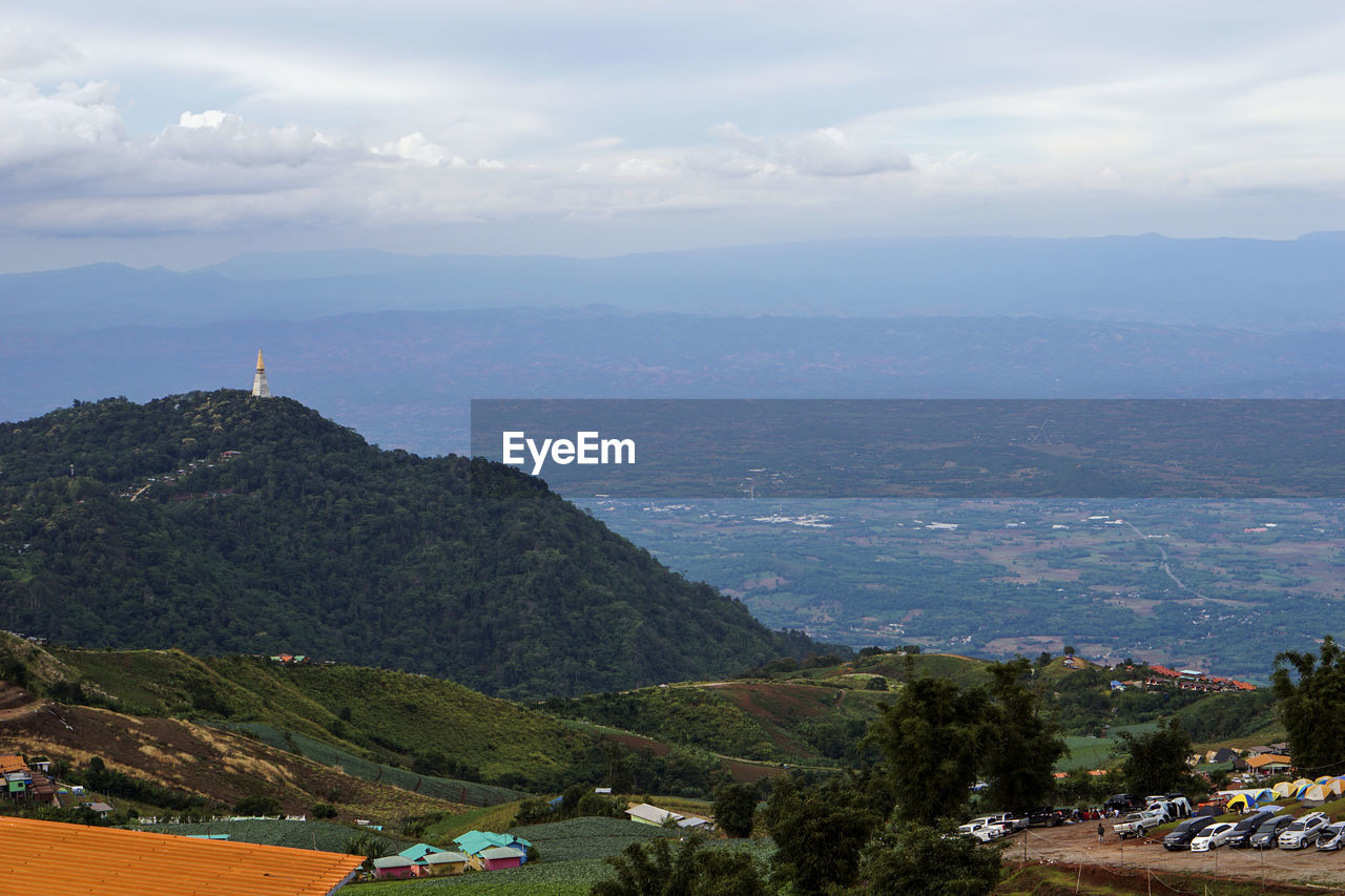 SCENIC VIEW OF MOUNTAIN AGAINST SKY