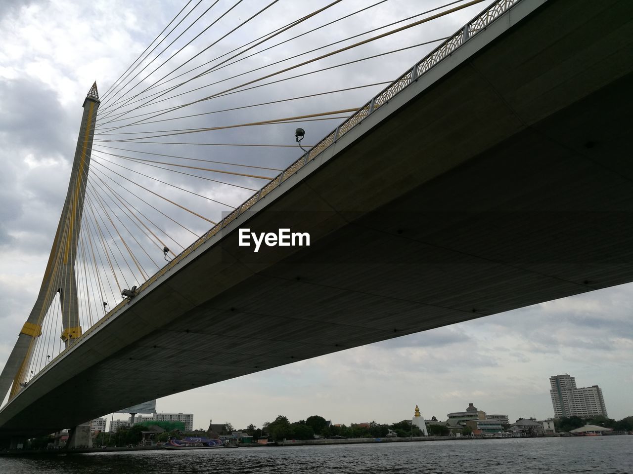 LOW ANGLE VIEW OF BRIDGE AGAINST SKY