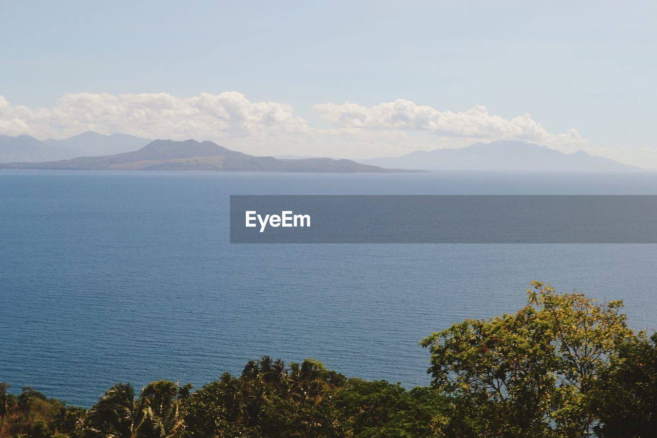 IDYLLIC VIEW OF SEA AGAINST SKY