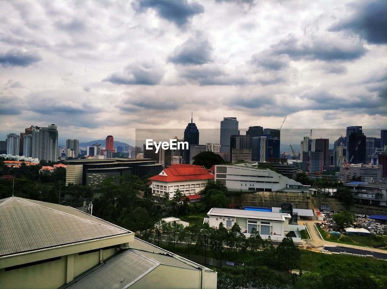 CITYSCAPE AGAINST SKY