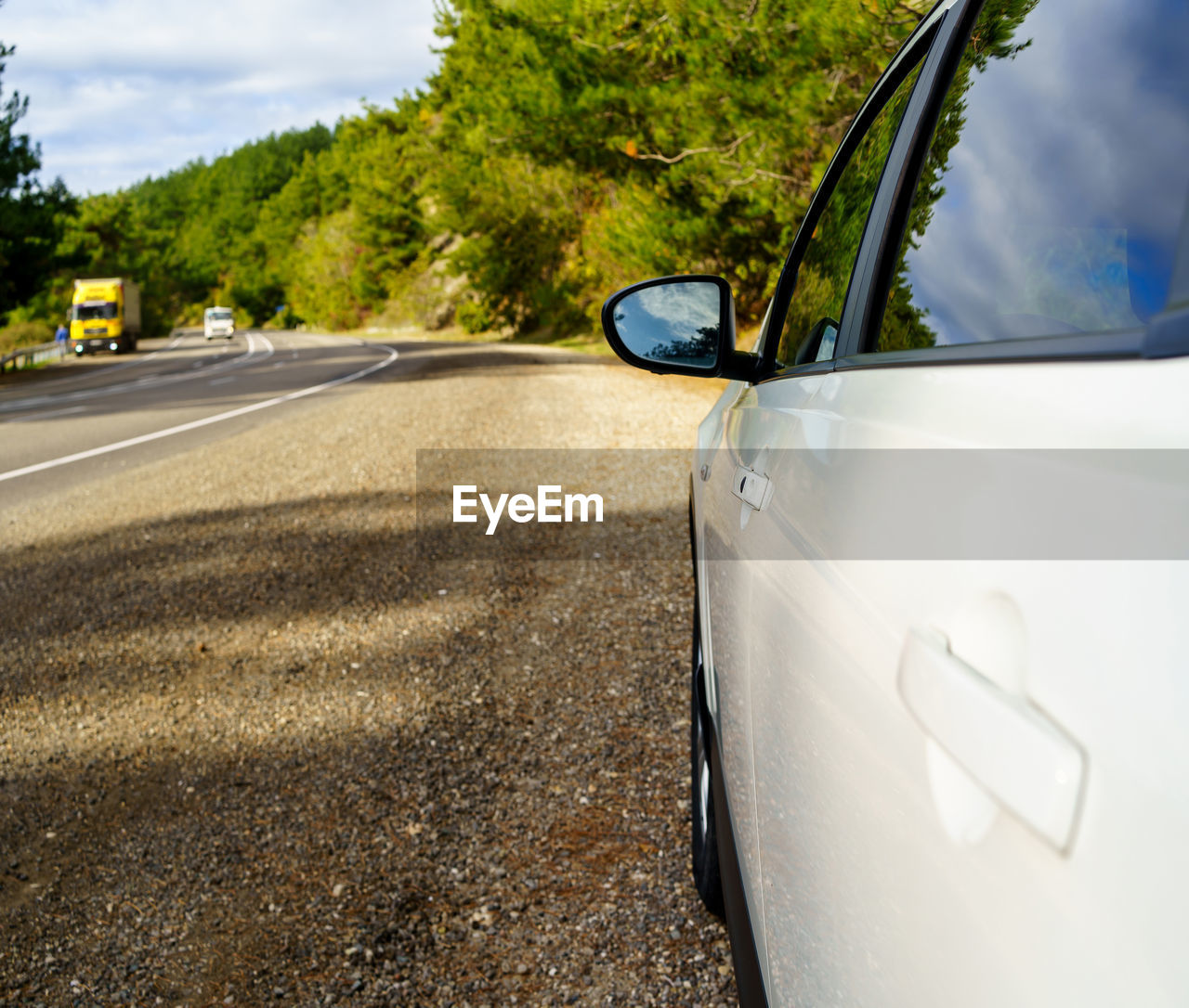 CAR ON ROAD