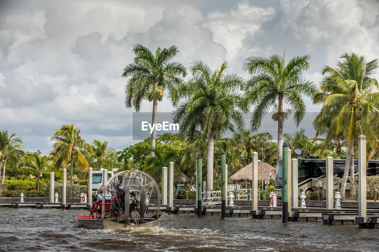 Airboat ride, everglades florida