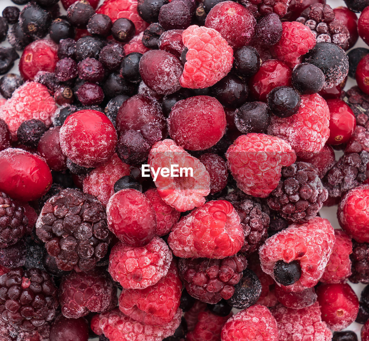 Frozen mixed berry