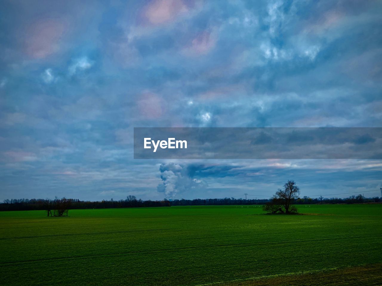 SCENIC VIEW OF LAND AGAINST SKY