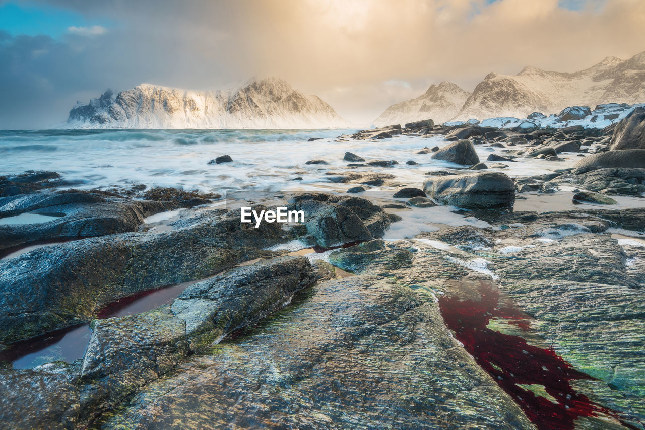 Panoramic view of sea against sky