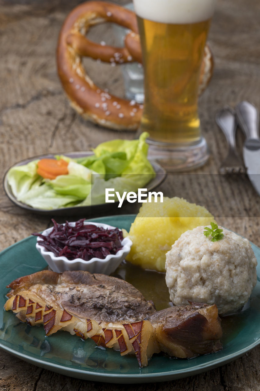 CLOSE-UP OF MEAL SERVED IN PLATE