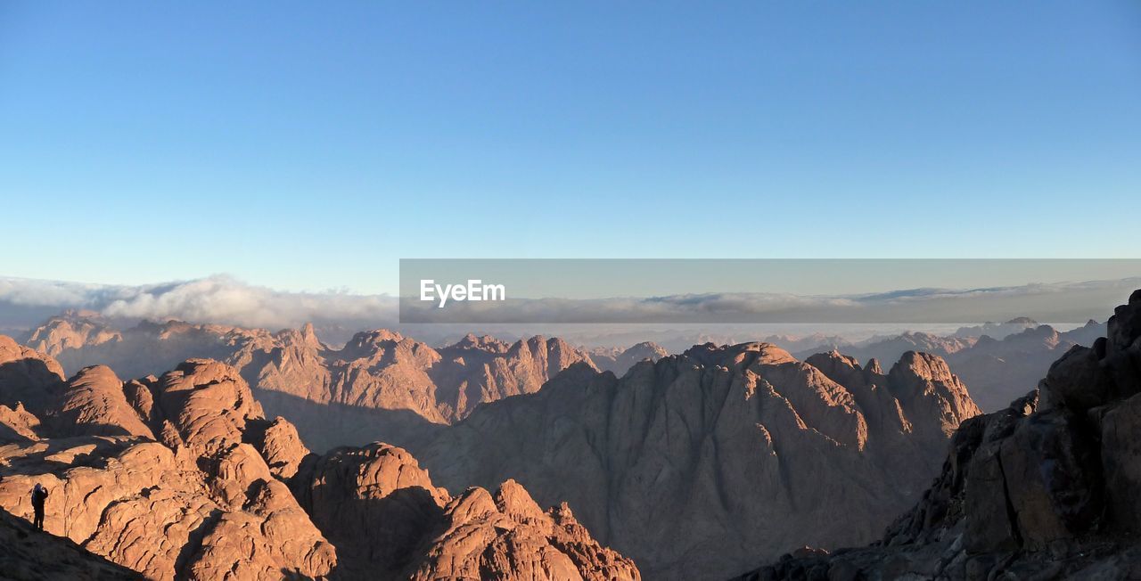 PANORAMIC VIEW OF MOUNTAINS