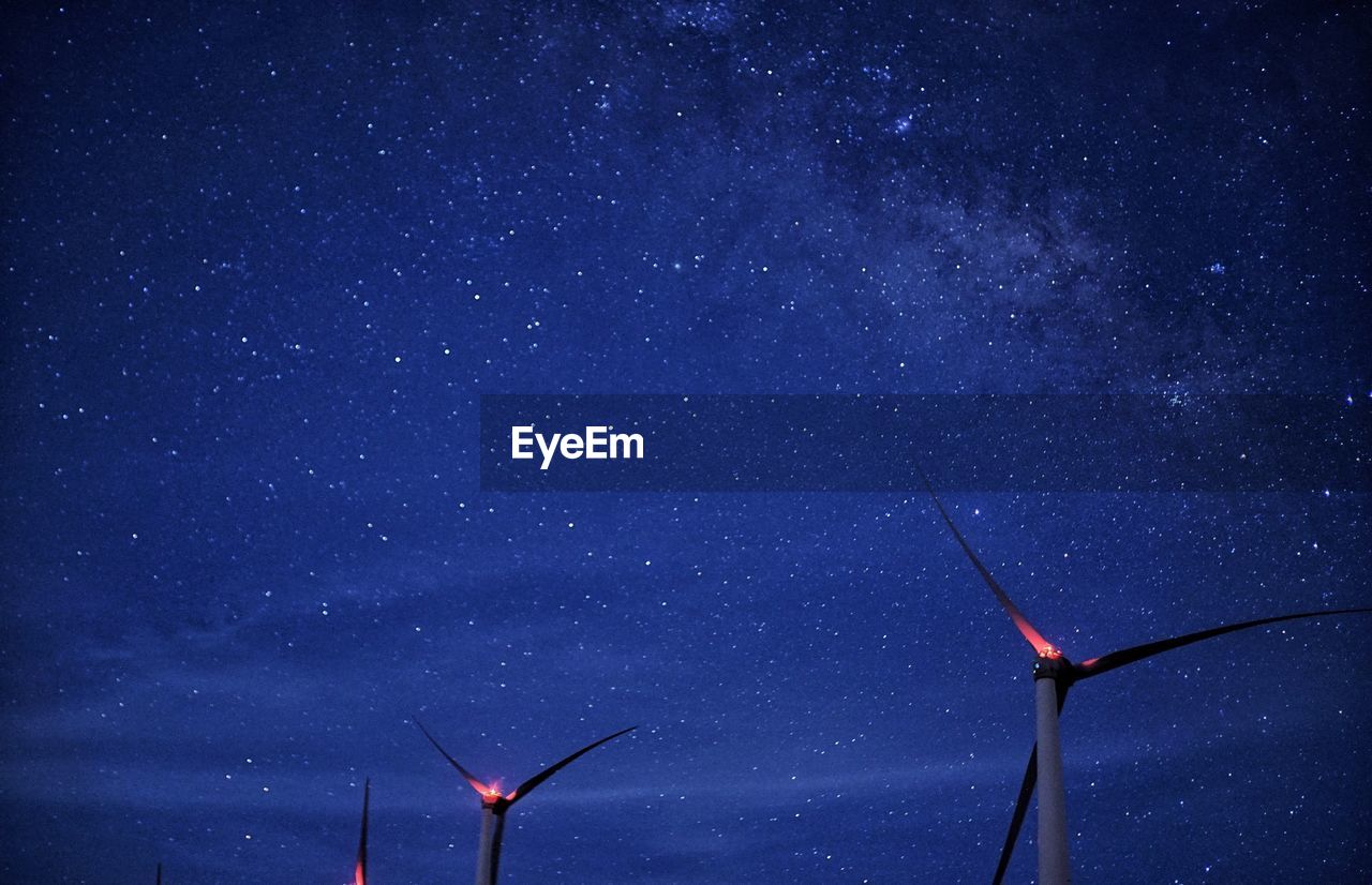 LOW ANGLE VIEW OF WINDMILL AGAINST SKY