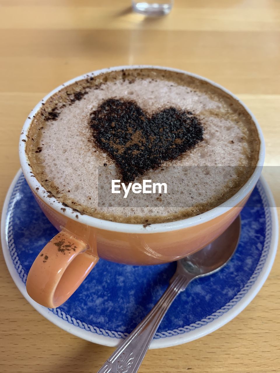 CLOSE-UP OF COFFEE IN CUP