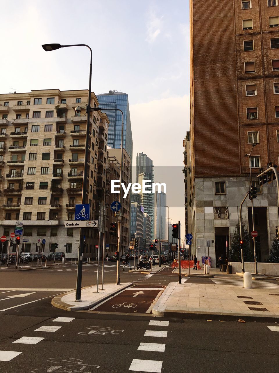 VIEW OF CITY STREET AGAINST SKY