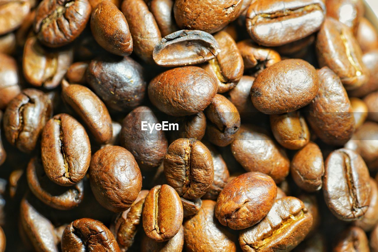 Full frame shot of roasted coffee beans