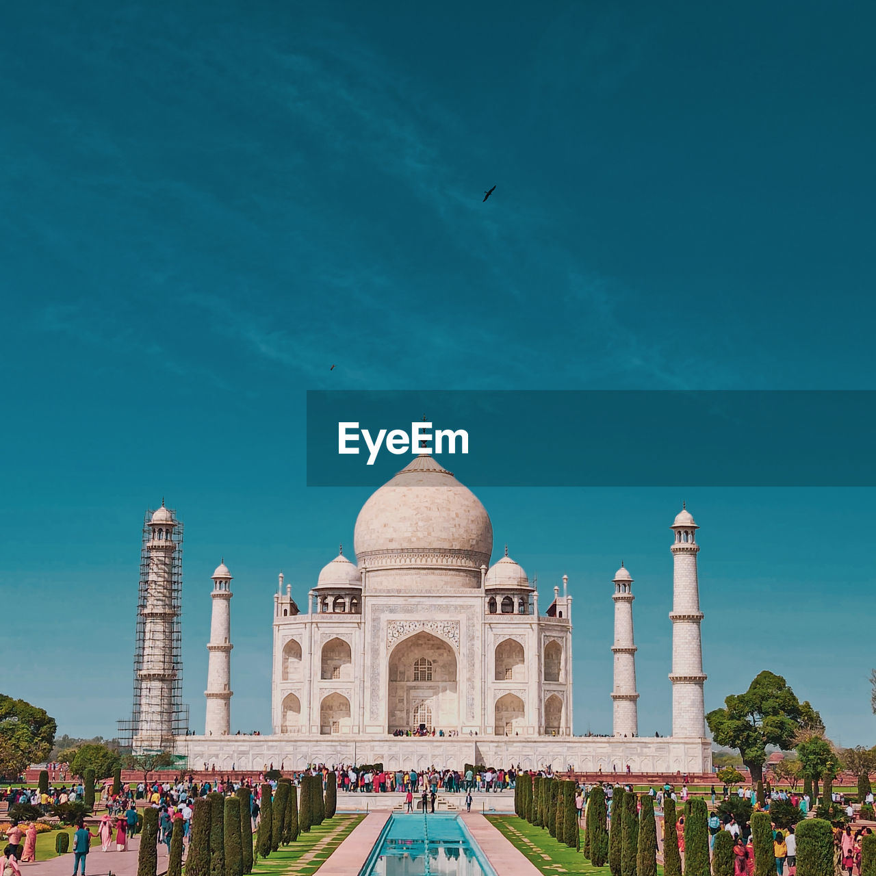 View of historical taj mahal against sky