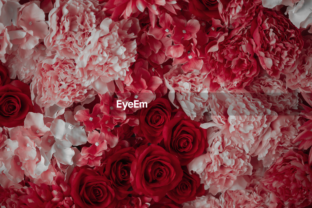 Close-up of red flowers bouquet