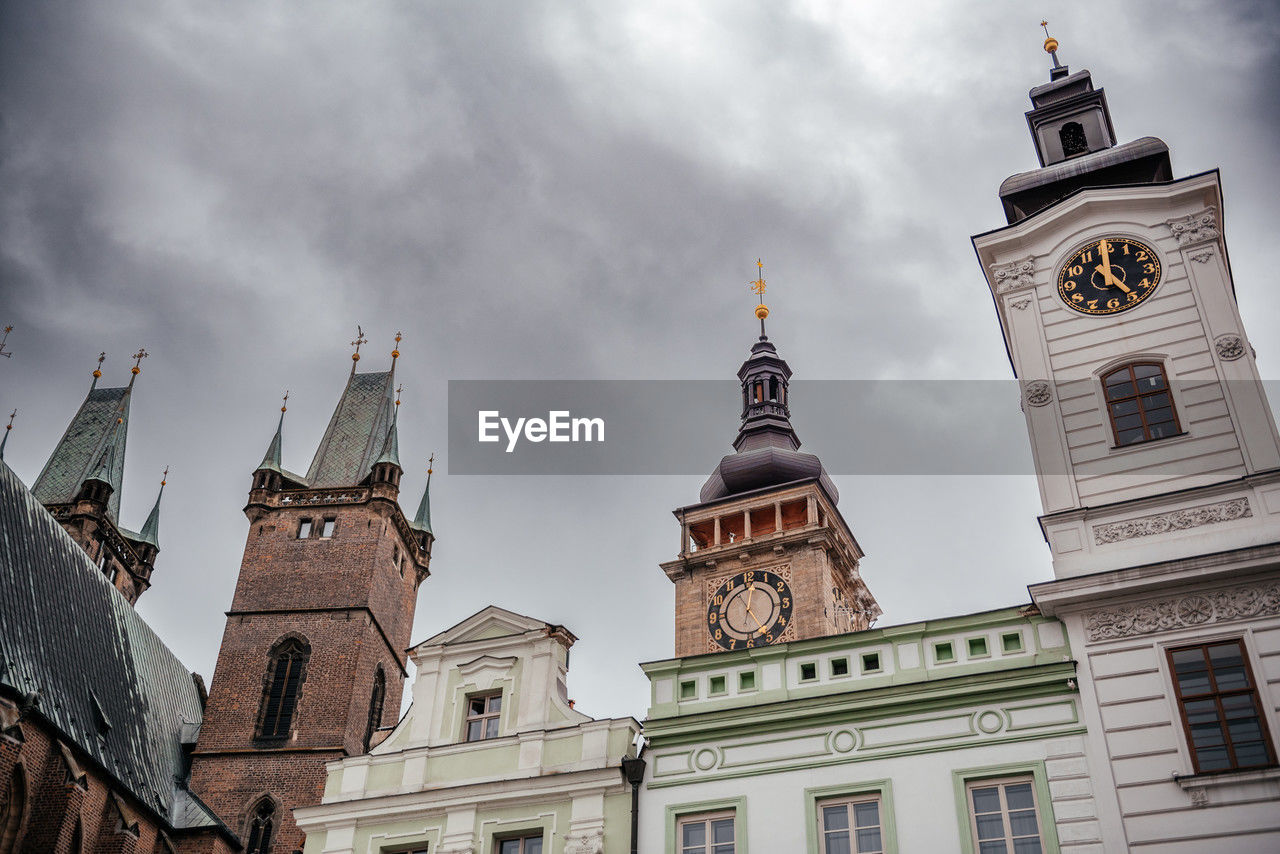 low angle view of historic building against cloudy sky