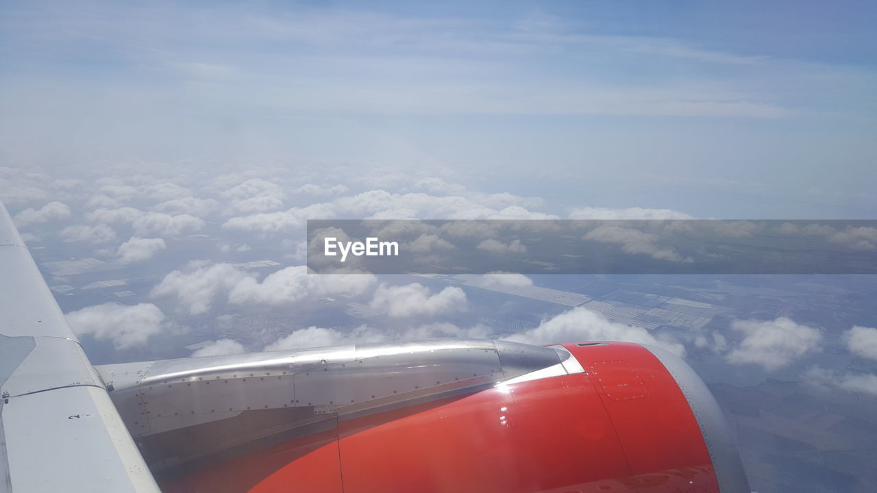 AERIAL VIEW OF AIRPLANE WINDOW