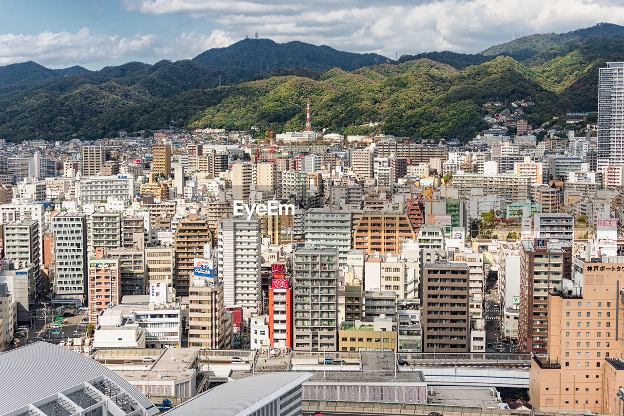 HIGH ANGLE VIEW OF CITY