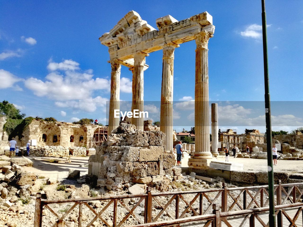 VIEW OF OLD RUINS