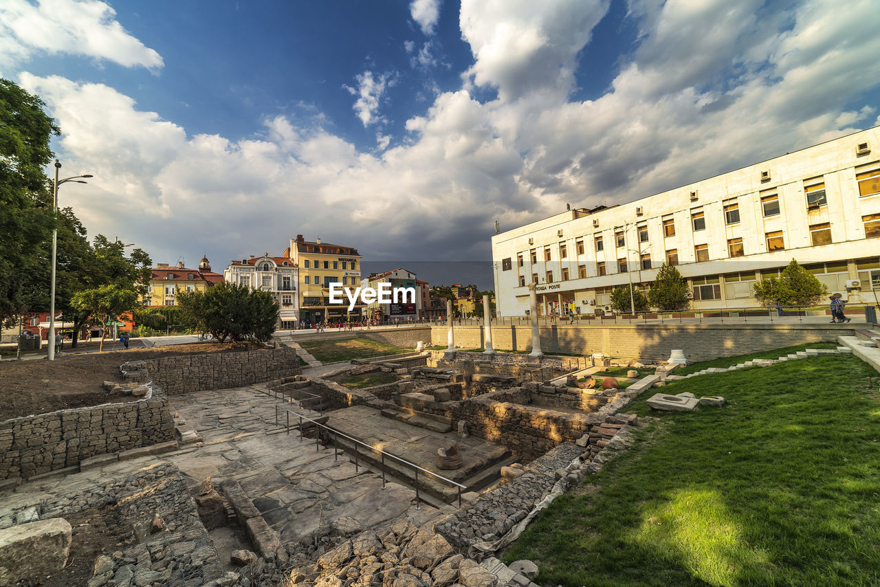 BUILDINGS BY CITY AGAINST SKY