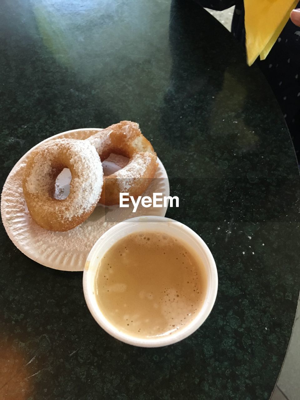 HIGH ANGLE VIEW OF BREAD IN CONTAINER