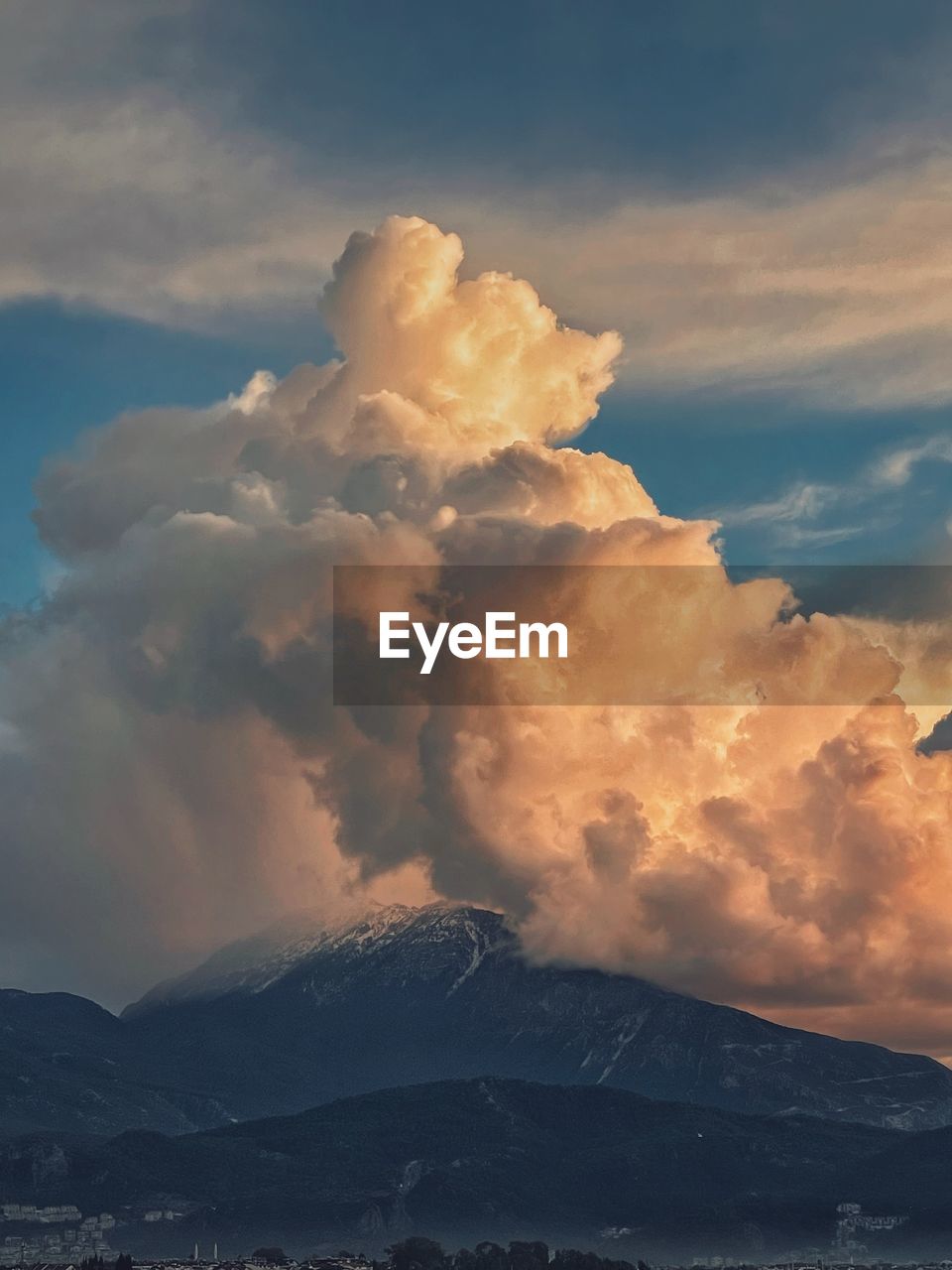 low angle view of clouds in sky