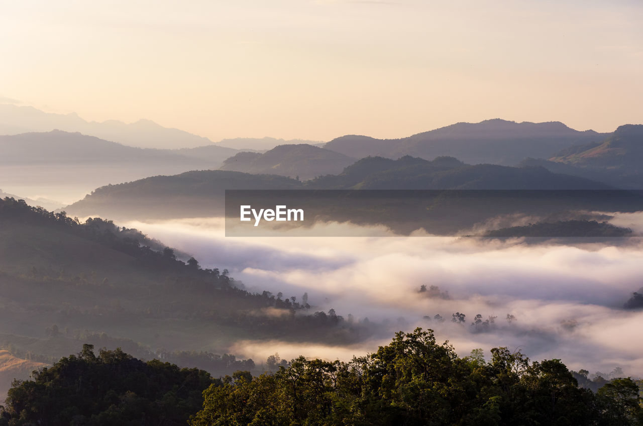 Beautiful morning fog in the valley of northern thailand, mae hong son, ban ja bo.
