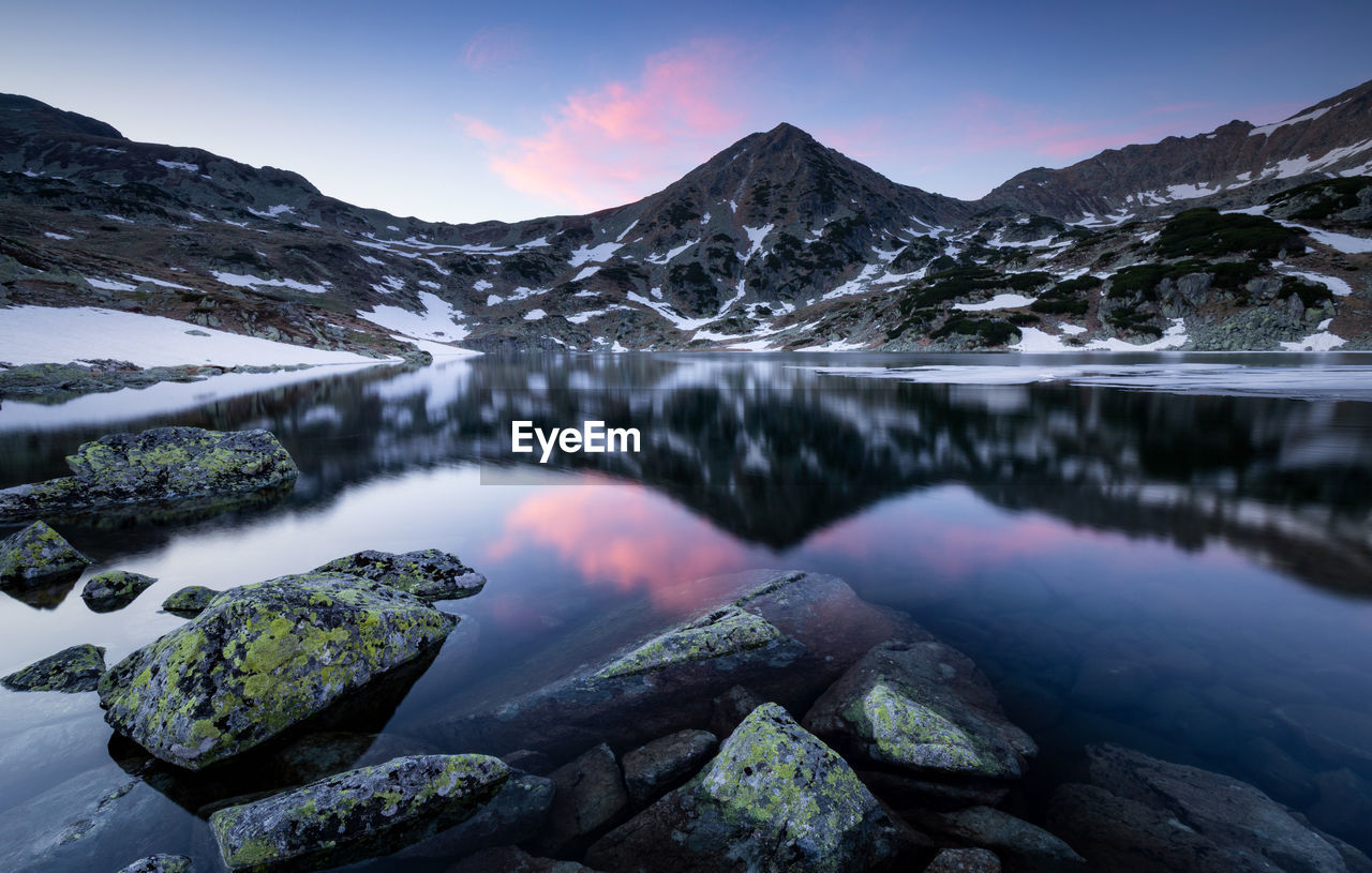 Epic landscapes in retezat mountains, at bucura lake 