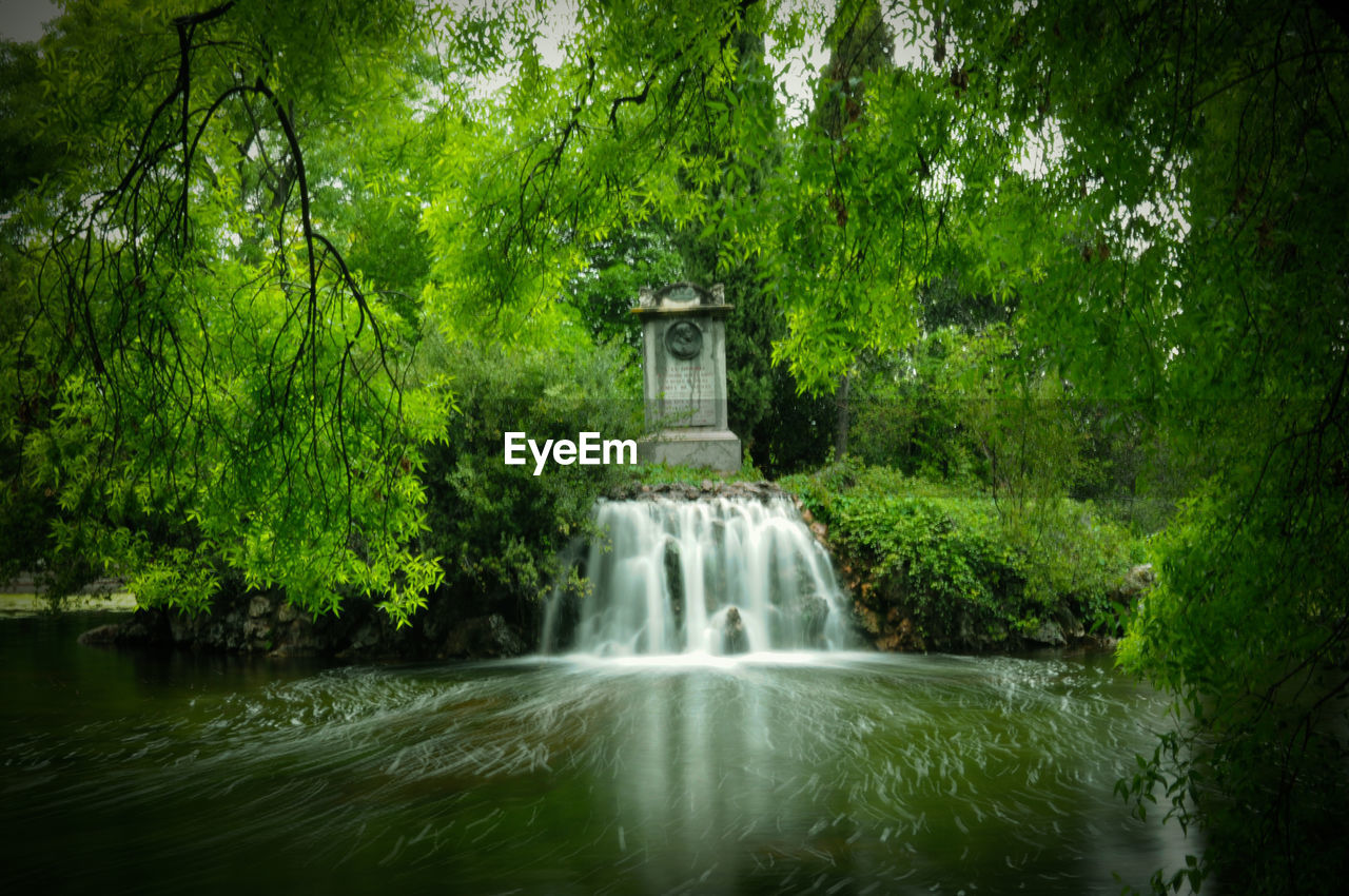 SCENIC VIEW OF WATERFALL