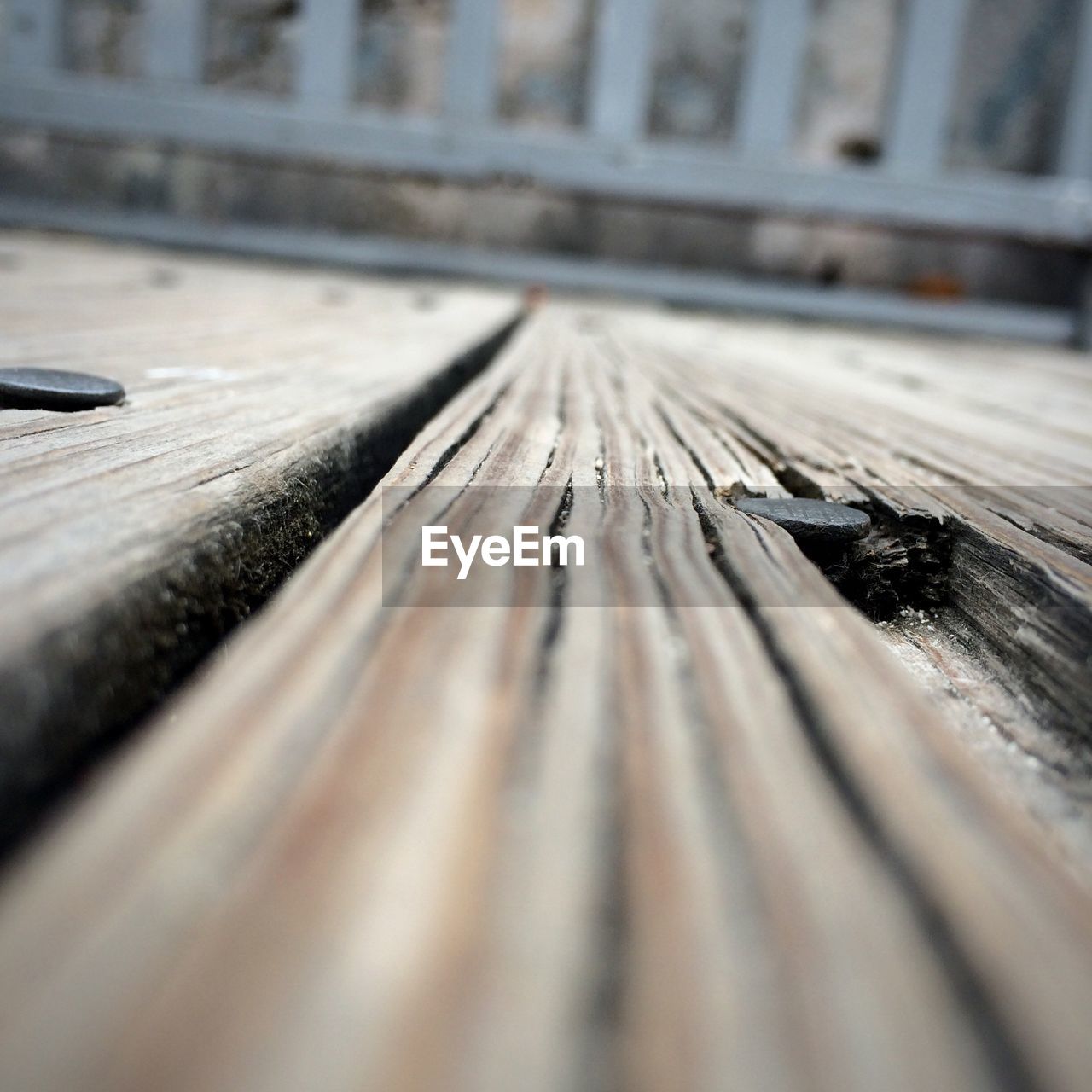 Surface level of wooden bench