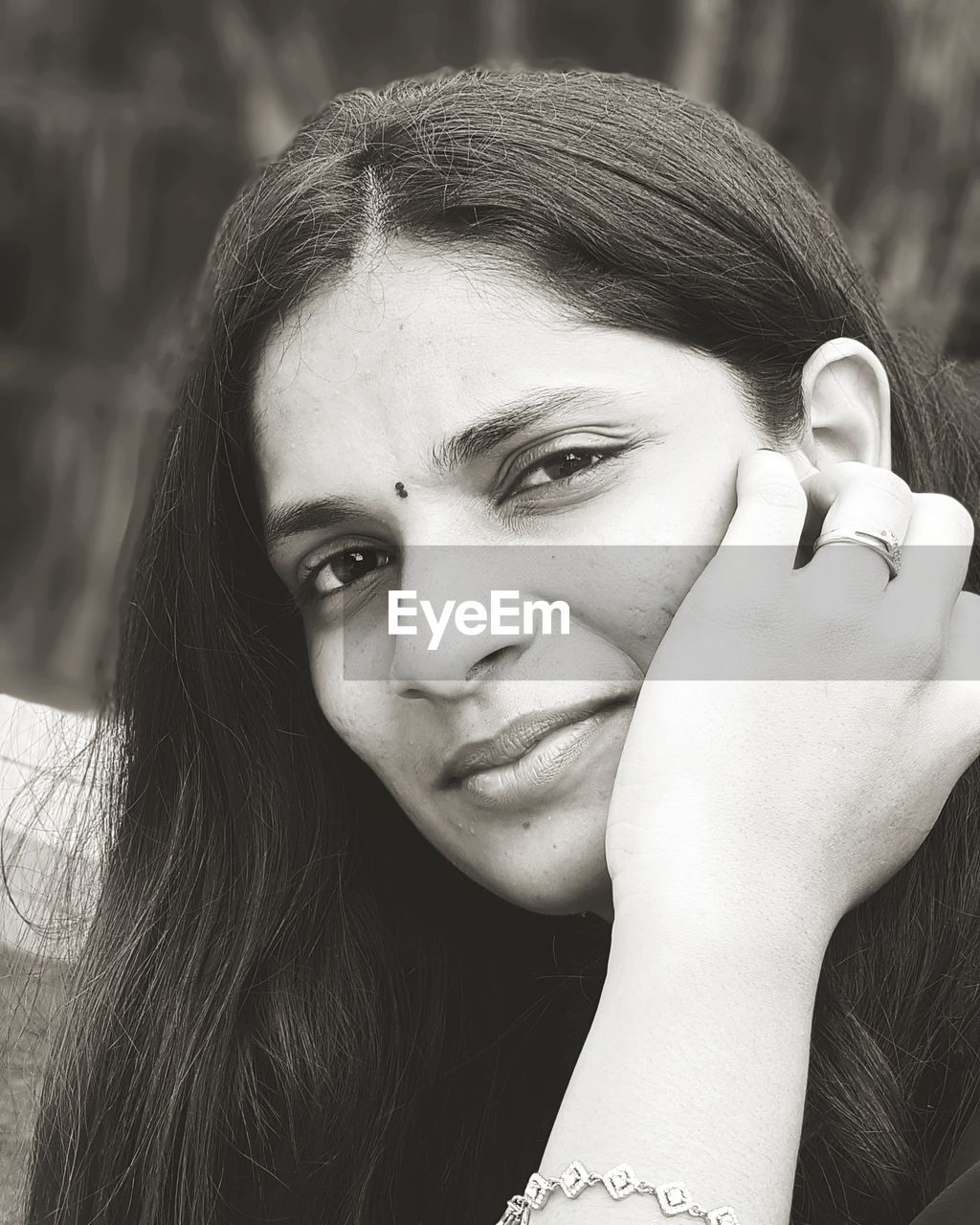 Close-up portrait of young woman