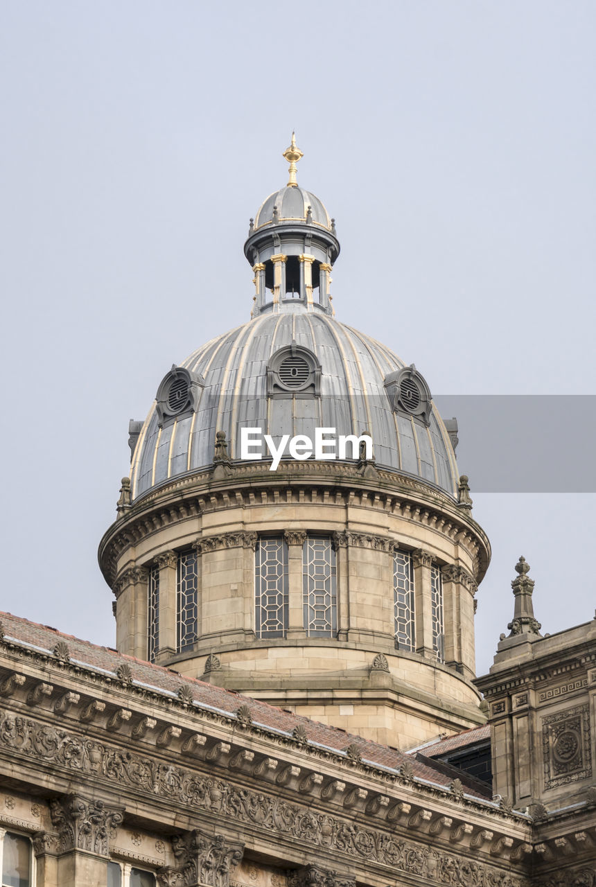 The dome of the museum and art gallery in the city of birmingham, uk