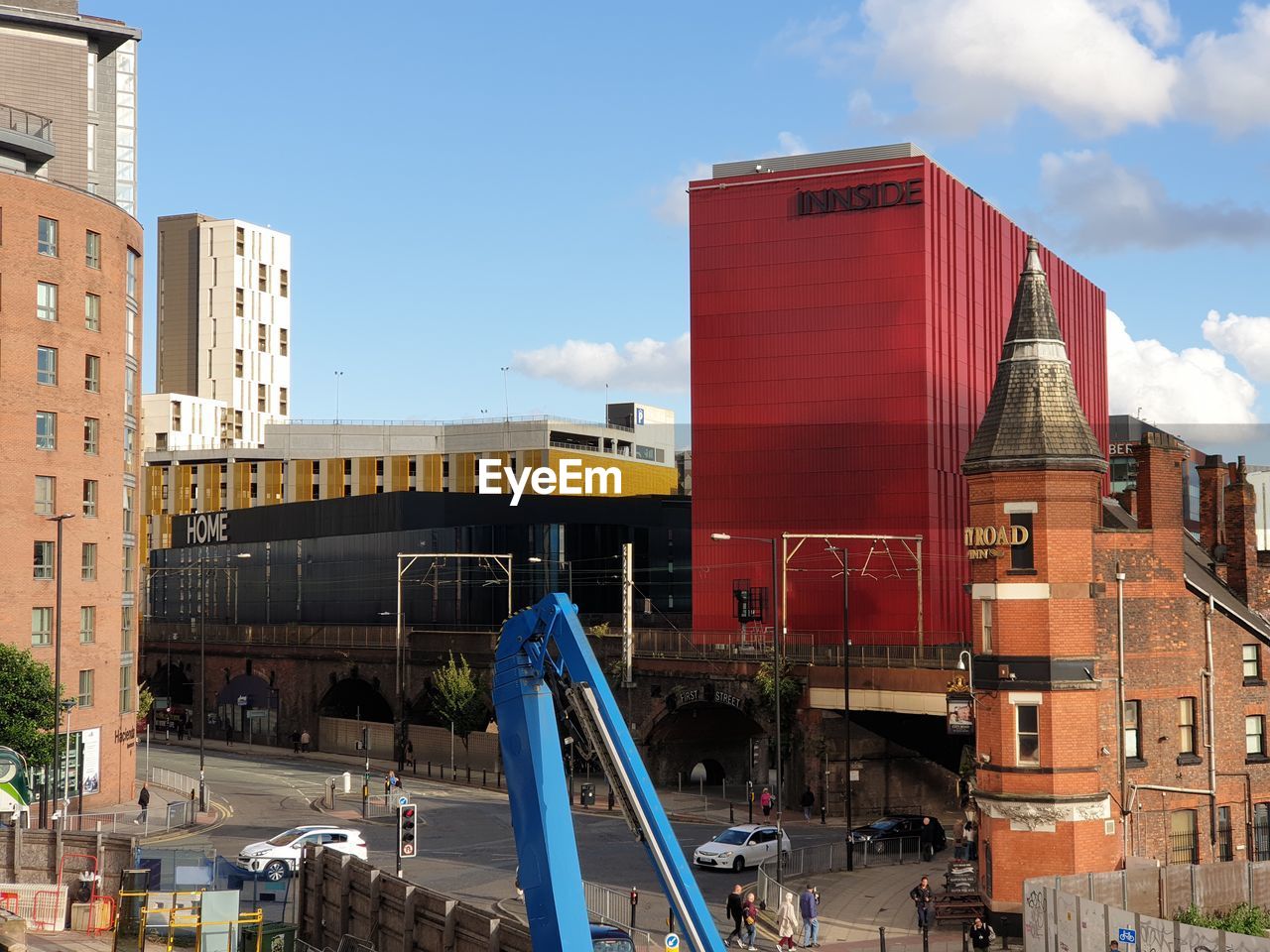 BUILDINGS AGAINST SKY IN CITY