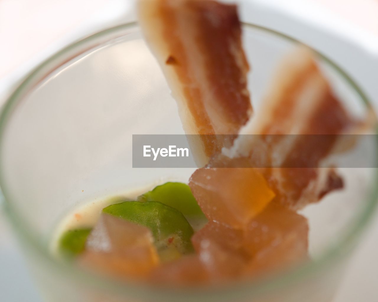 CLOSE-UP OF SERVED FOOD IN PLATE