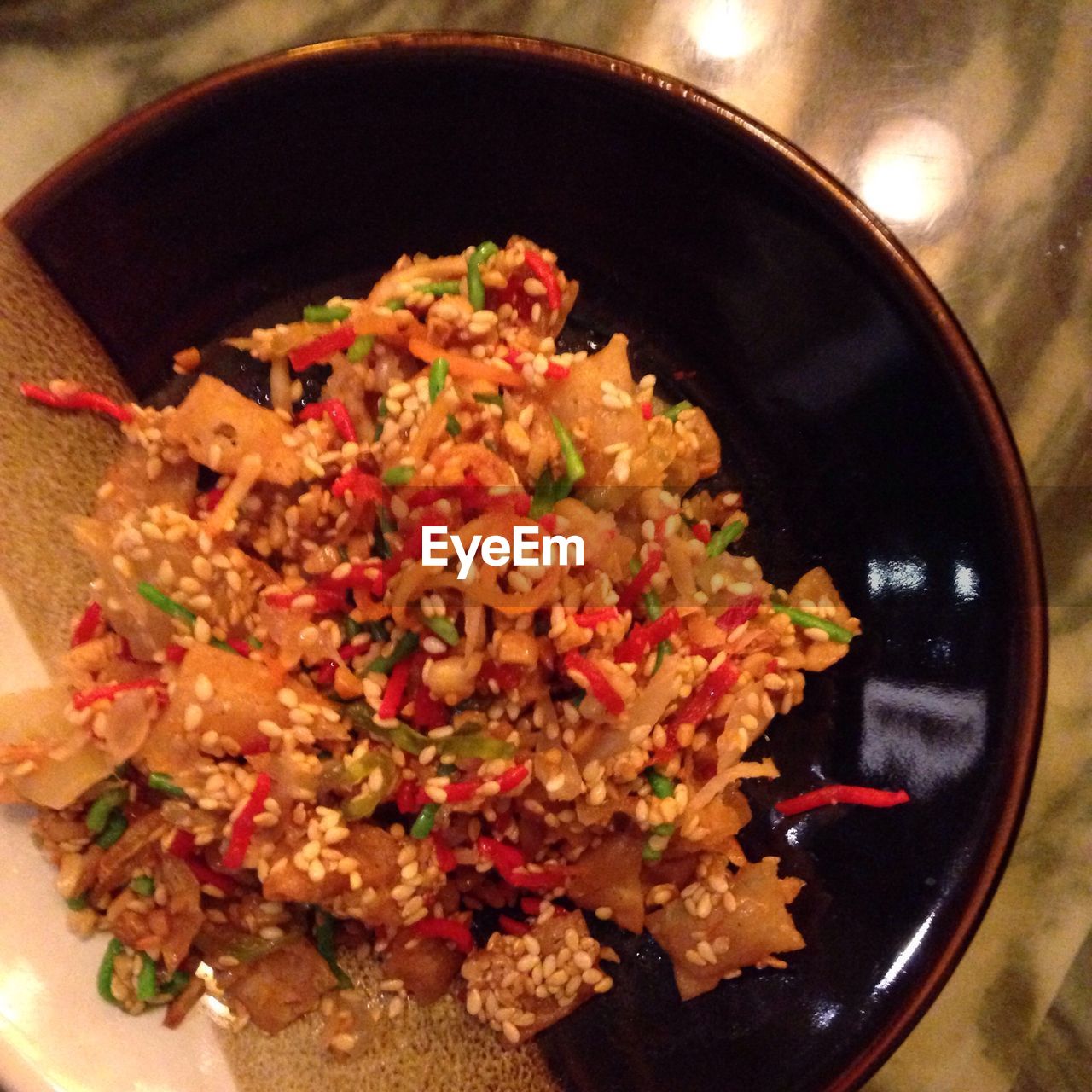 CLOSE-UP OF PREPARING FOOD