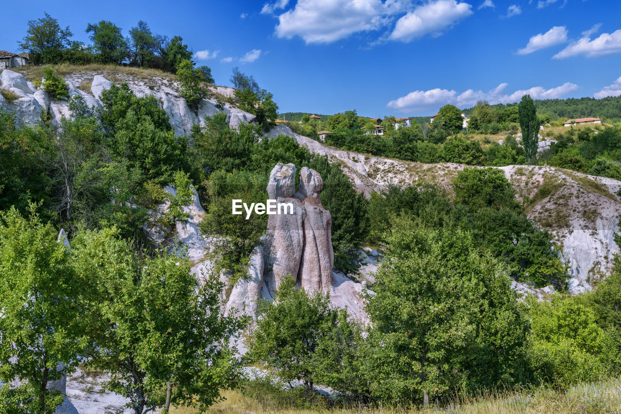 The stone marriage is a natural phenomenon