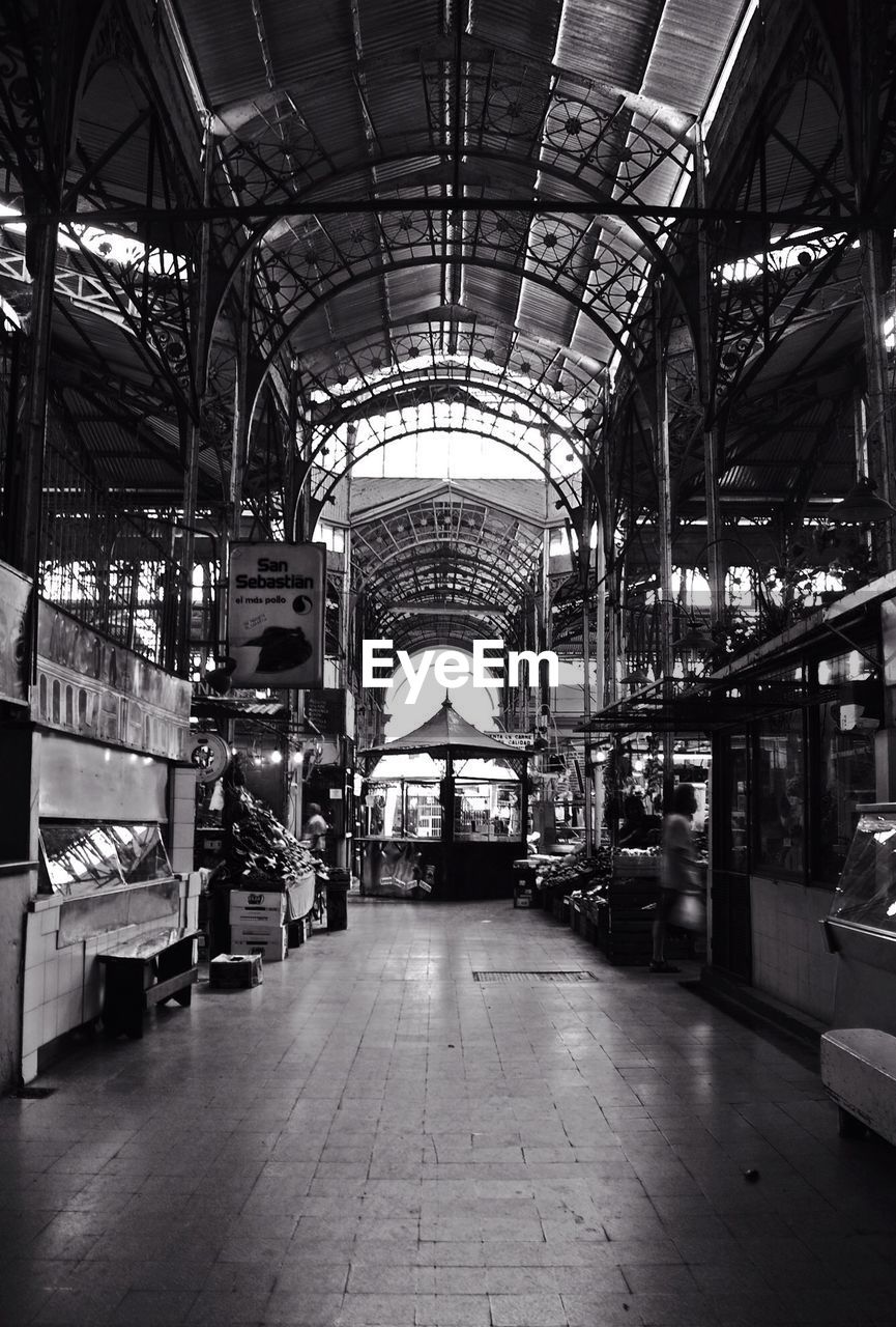 Indoor market