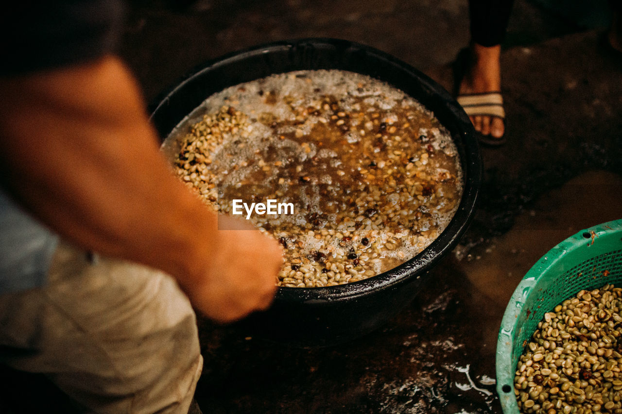 Washing coffee beans