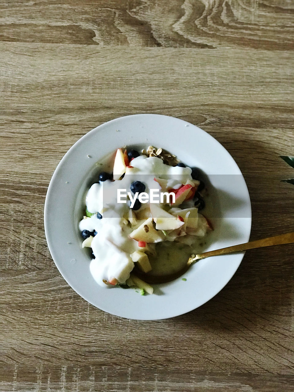 food and drink, food, healthy eating, freshness, dish, wellbeing, table, produce, plate, wood, no people, directly above, high angle view, bowl, meal, still life, indoors, breakfast, vegetable, fruit, eating utensil, dairy, serving size